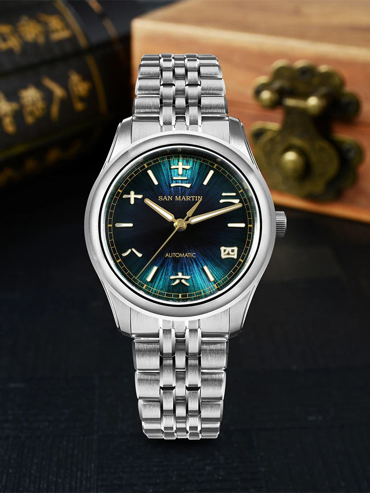 San Martin SN0144CG — Gada sunburst azul con Miyota 90S5 (39 mm)