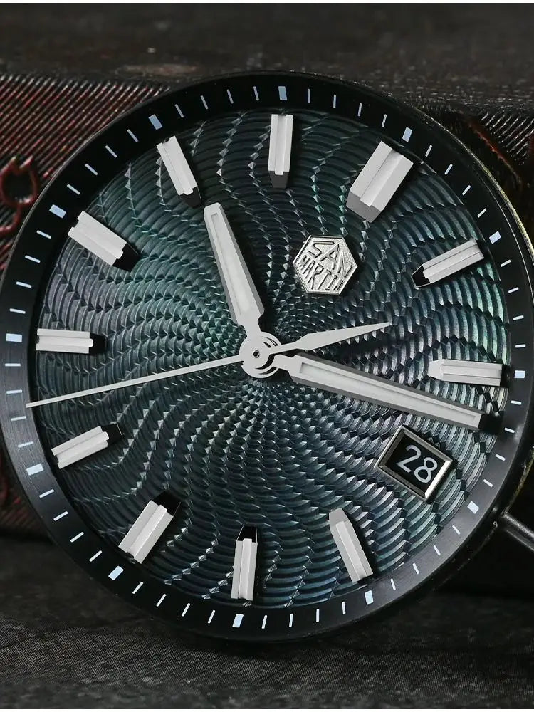 San Martin SN0150 — Reloj guilloché con esfera MOP y Miyota 9015 (39 mm)