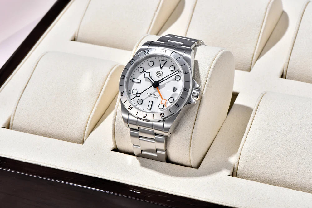 RollsTimi Explorer II — GMT automático con zafiro y Seiko NH34