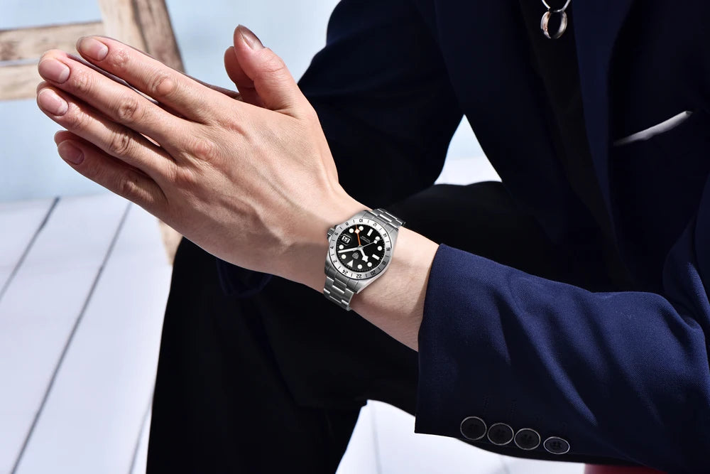 RollsTimi Explorer II — GMT automático con zafiro y Seiko NH34