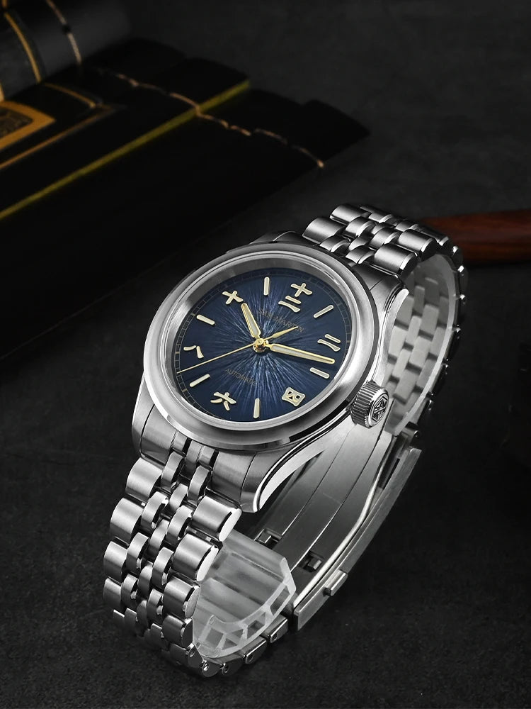 San Martin SN0144CG — Gada sunburst azul con Miyota 90S5 (39 mm)