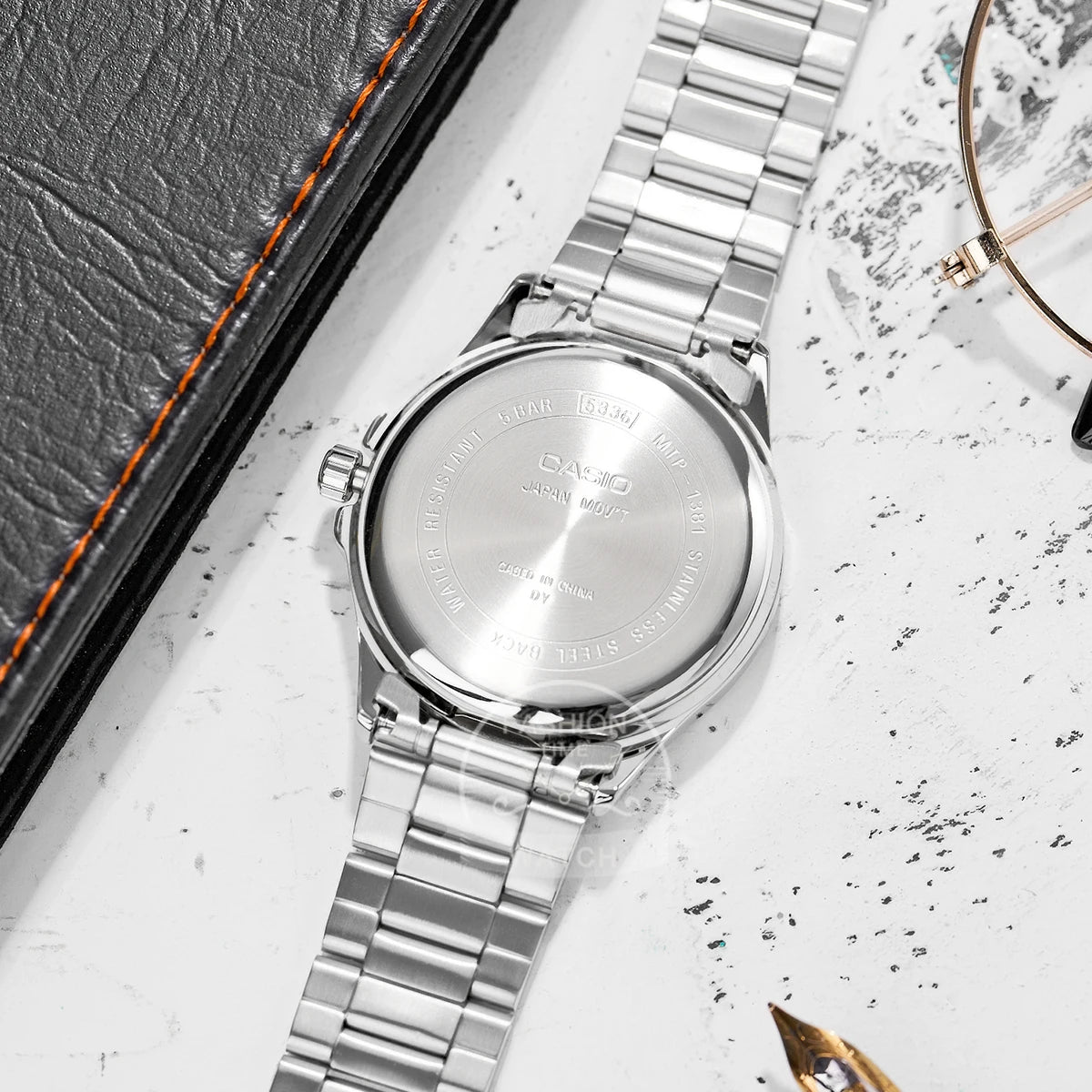 Casio MTP-1381D — Reloj clásico cuarzo con esfera limpia y fecha