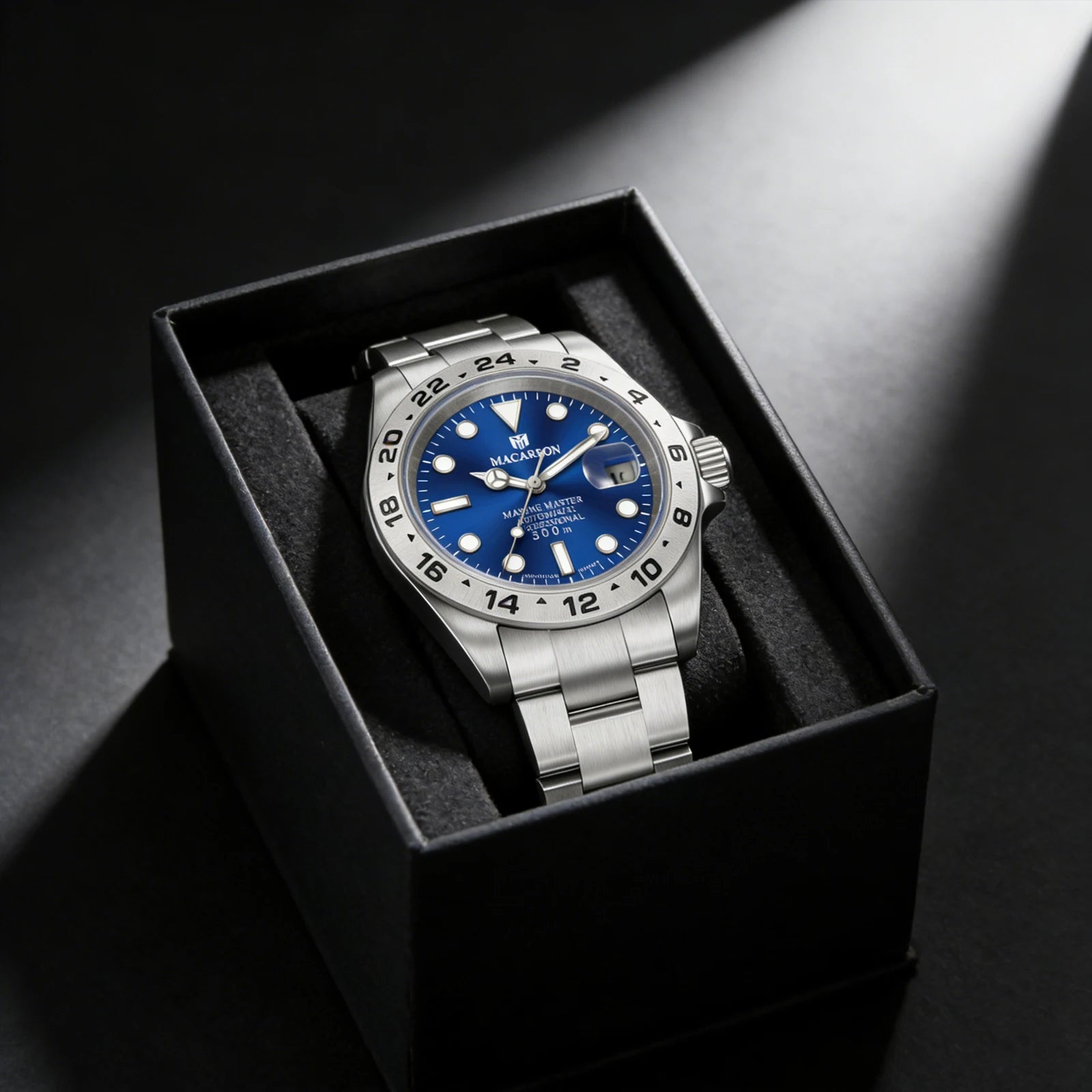 Macarlon Explorer II — Reloj automático con zafiro y Seiko NH35