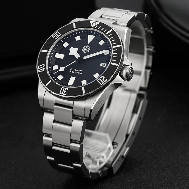 San Martin × Watchdives SN0121T — Diver Titanio 300 m con bisel cerámico