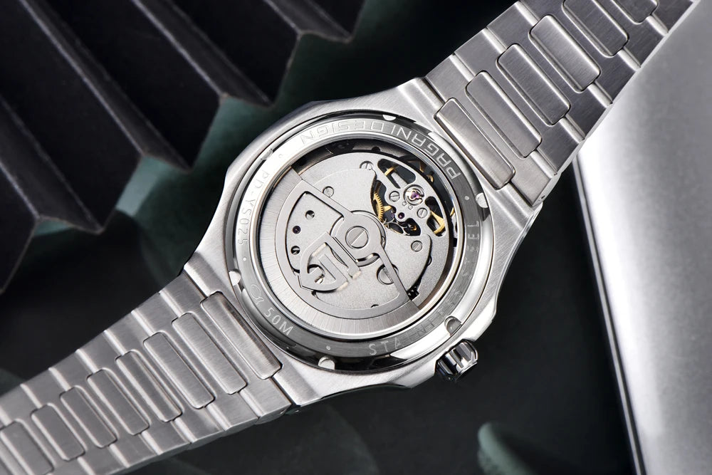 Pagani Design Semi Skeleton — Reloj automático con rotor visible y zafiro AR